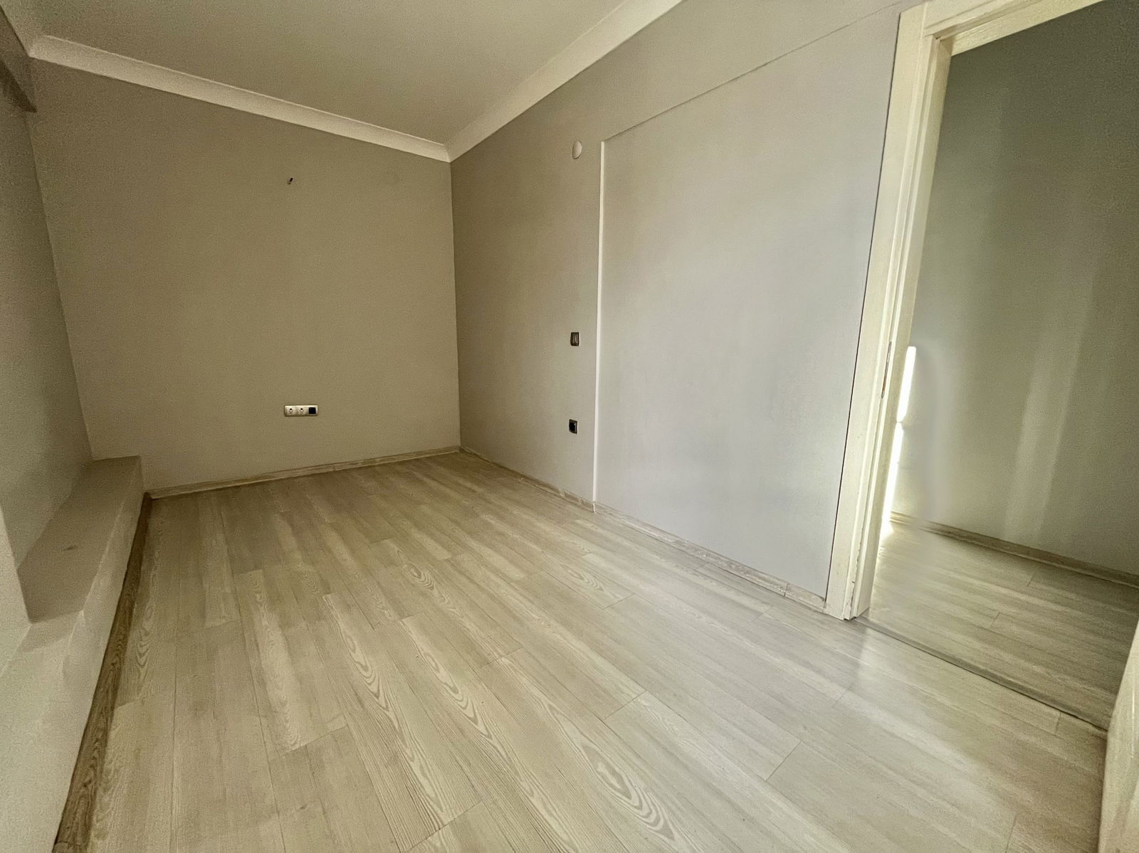Kiralık Ofis 25,000 TL