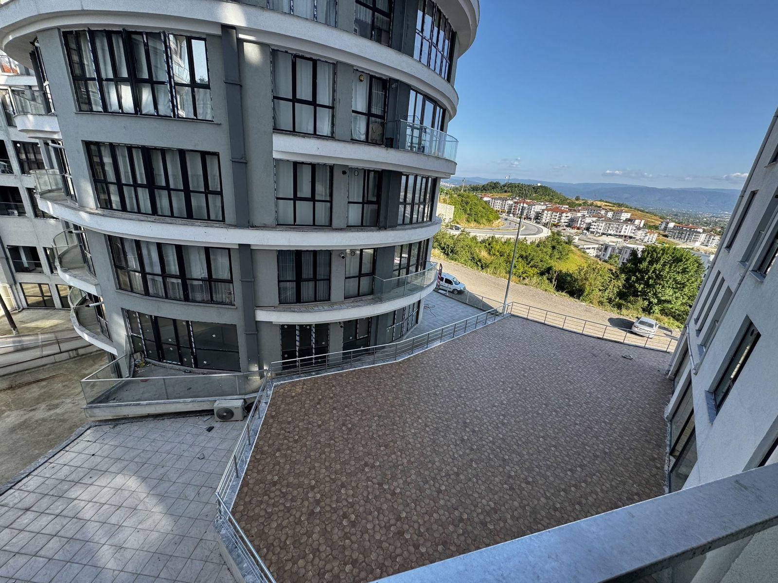 Kiralık Daire 13,500 TL