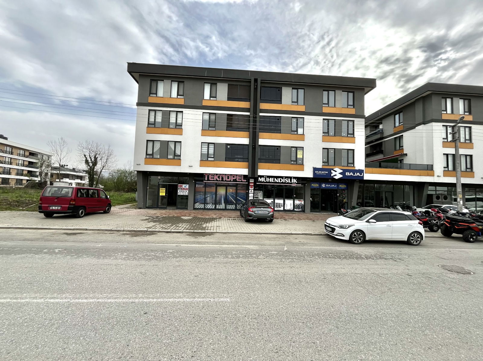 Kiralık Dükkan 35,000 TL