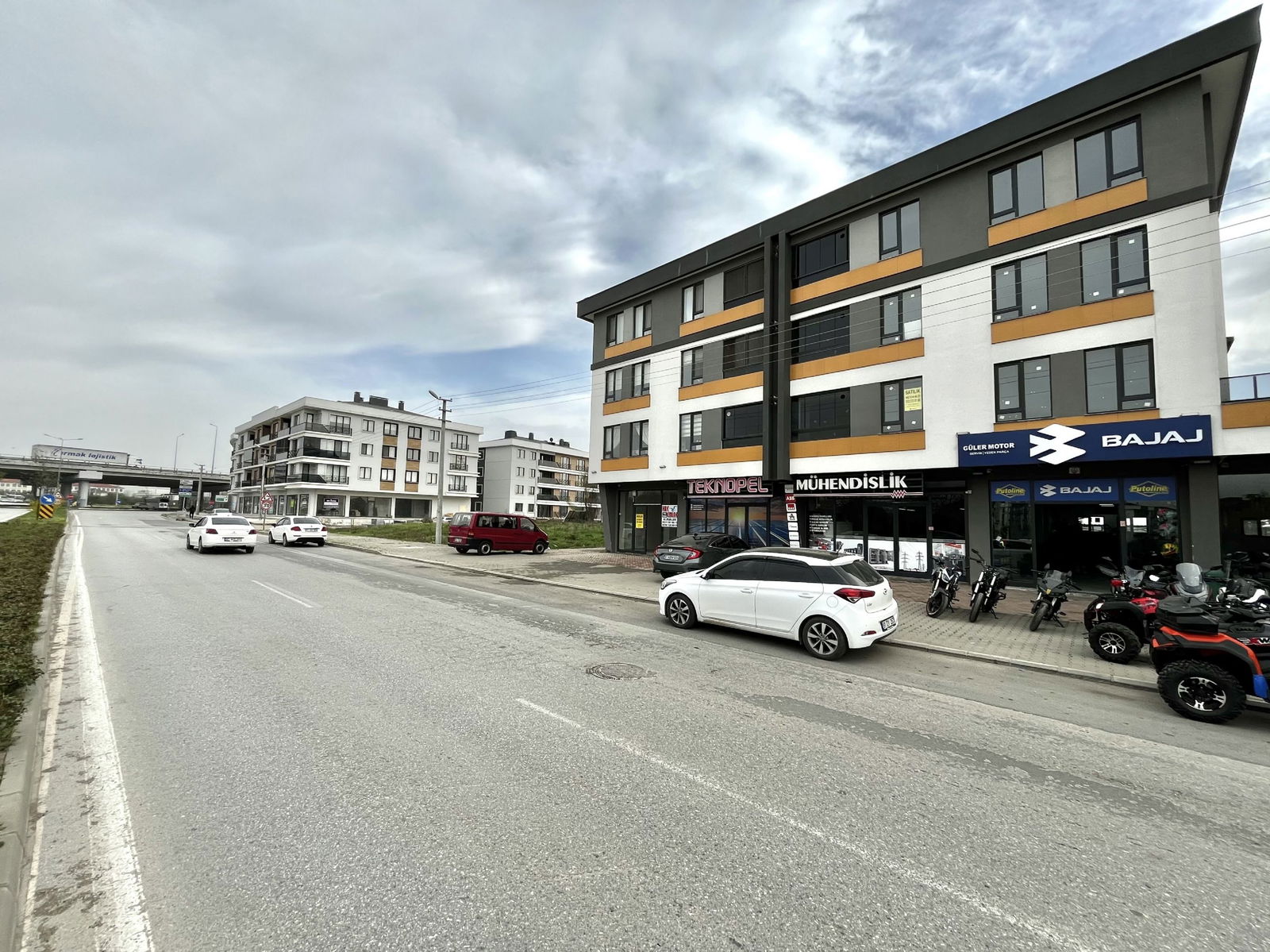 Kiralık Dükkan 35,000 TL