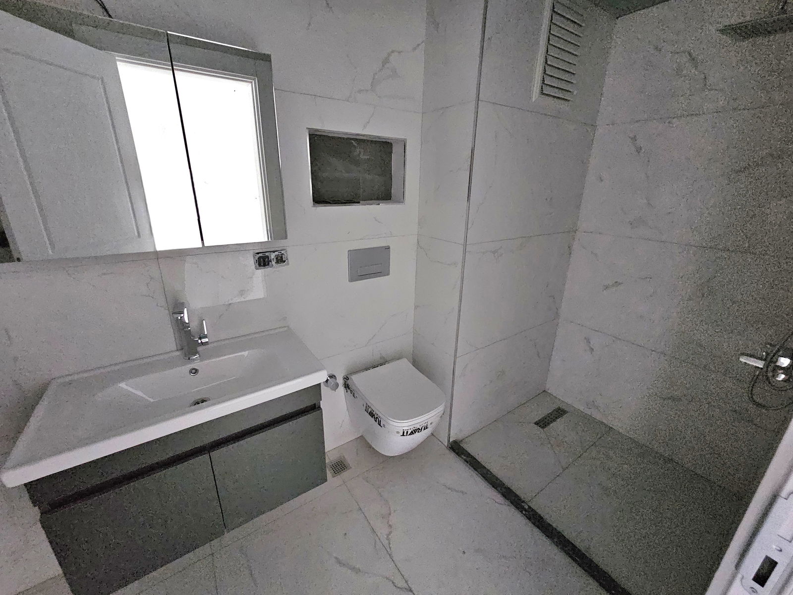 Satılık&nbsp;Daire&nbsp;3,570,000&nbsp;TL