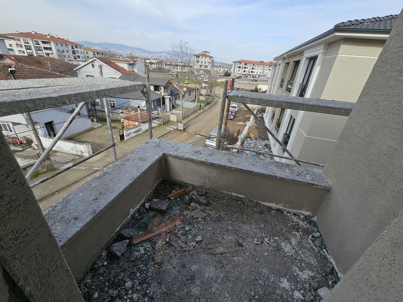 Hak Emlaktan Koçyazı Mah.de BÜYÜK FIRSAT Satılık 2+1 Geniş Daire