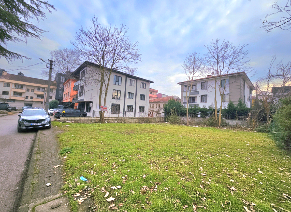 Satılık&nbsp;Arsa&nbsp;9,900,000&nbsp;TL