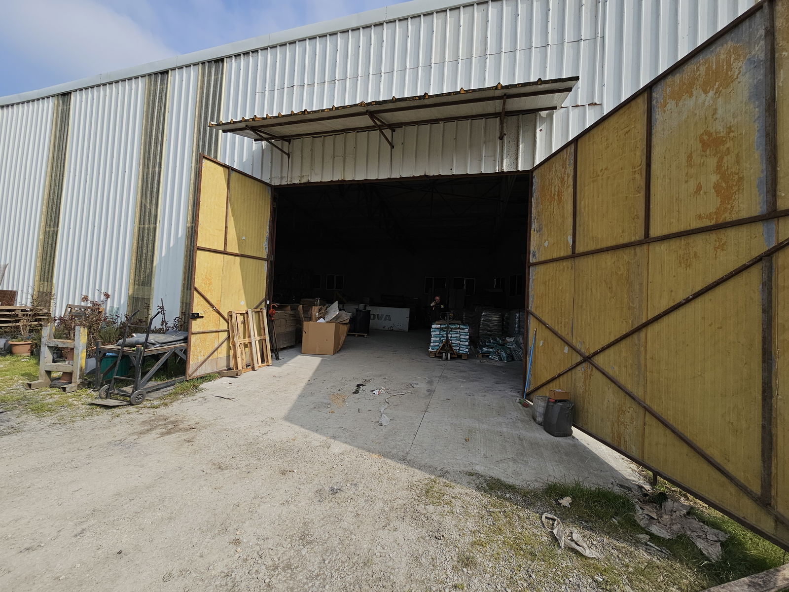 Satılık&nbsp;Fabrika&nbsp;100,000&nbsp;TL