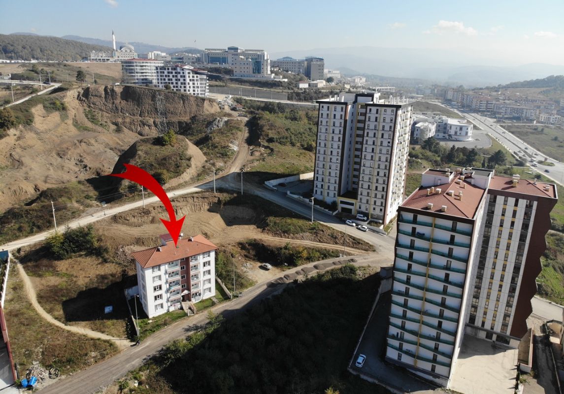 Satılık Bina 8,500,000 TL
