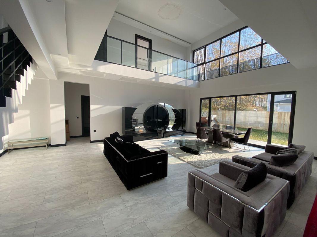 Satılık Villa 5,500,000 TL
