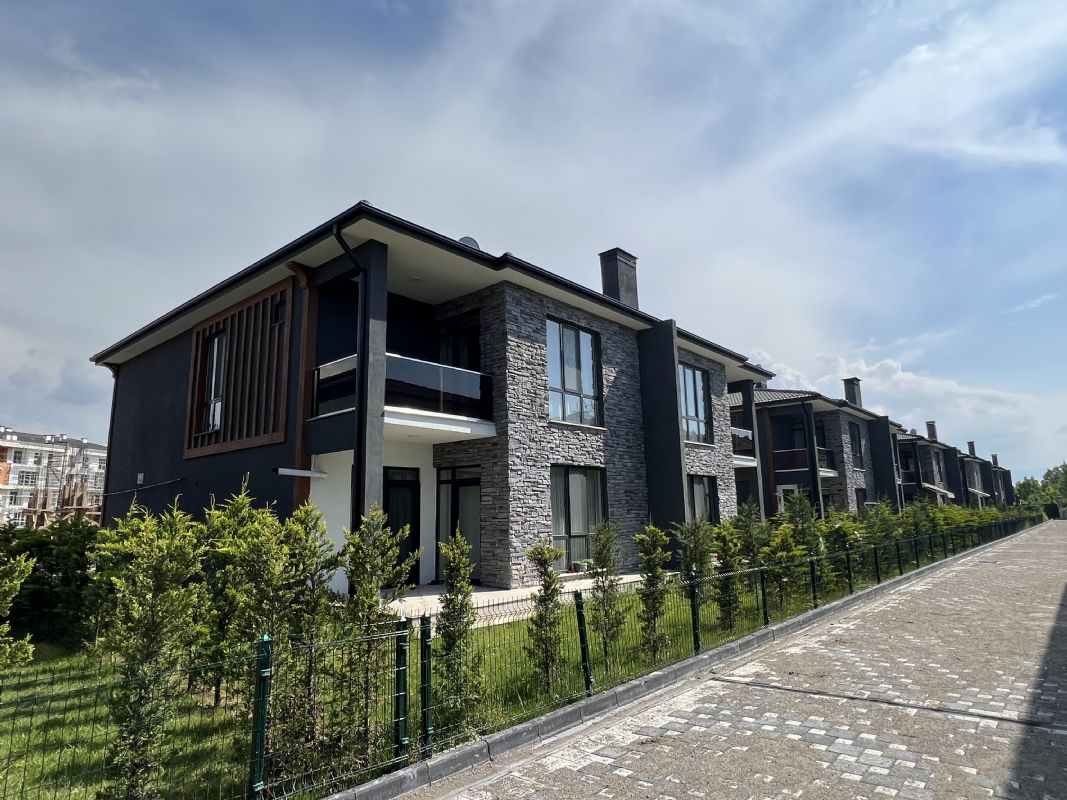 Satılık Villa 4,100,000 TL