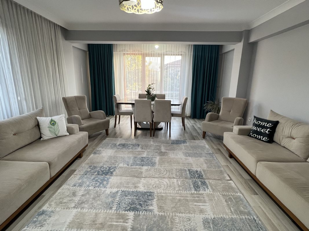Satılık Daire 2,100,000 TL