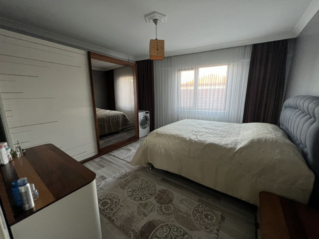 Satılık Daire 2,100,000 TL