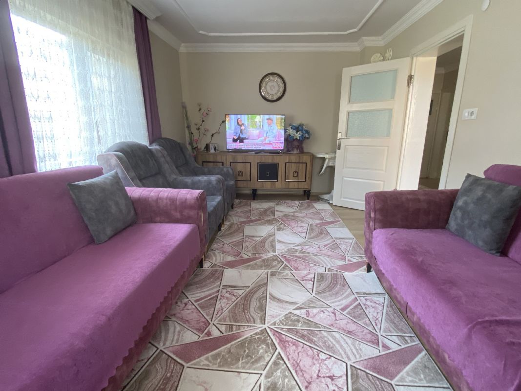  KAYNAŞLI MERKEZ SARIYER MAHALLESİNDE SATILIK MÜSTAKİL EV