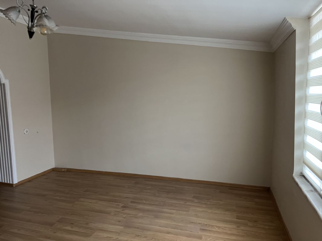 Kiralık Daire 12,000 TL