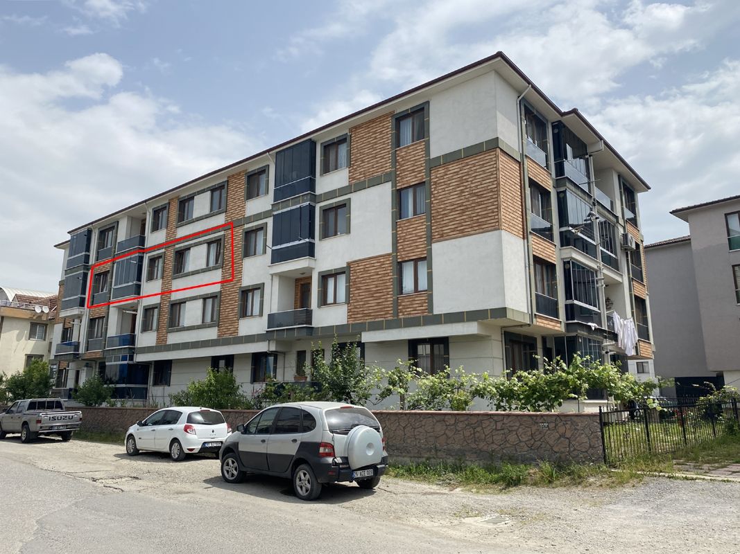 KONURALP SİTESİ'NDE 3+1 142 M2 SATILIK DAİRE