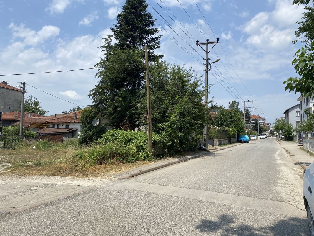 ÇAY MAHALLESİ'NDE 310 M2 SATILIK ARSA