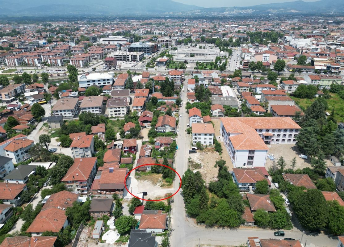 ÇAY MAHALLESİ'NDE 310 M2 SATILIK ARSA