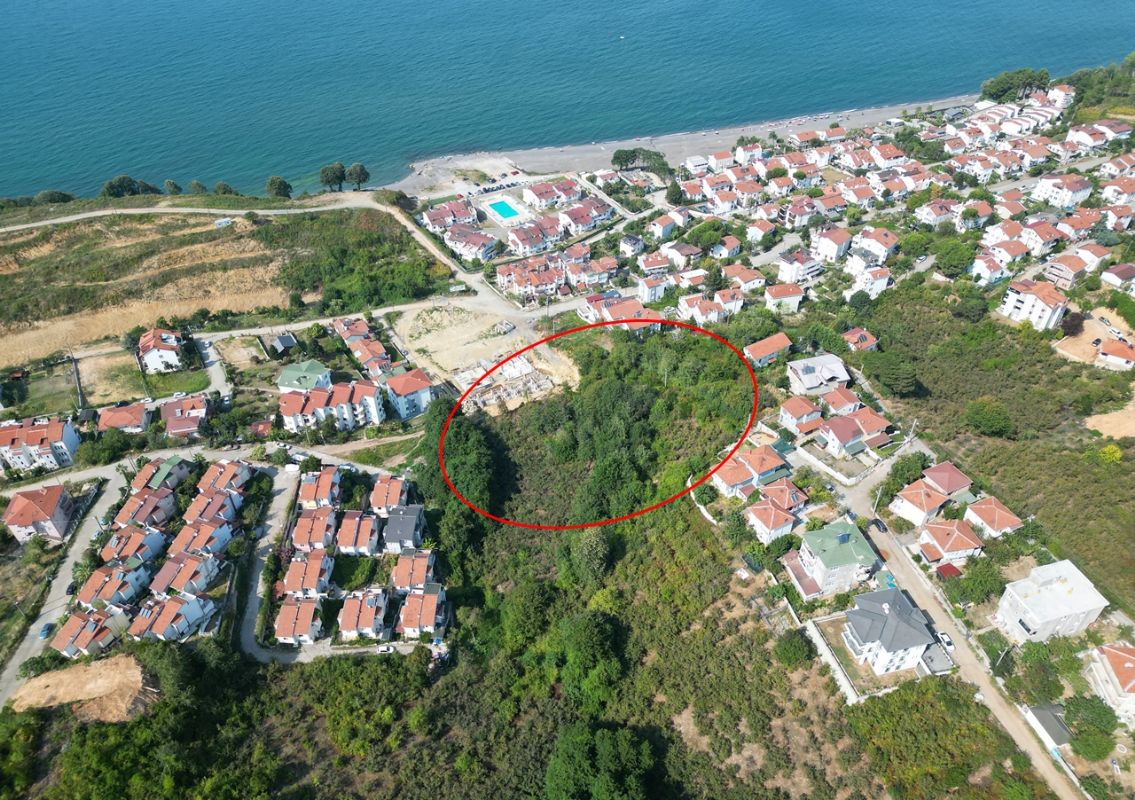 AKÇAKOCA AYAZLI'DA DENİZE ÇOK YAKIN SATILIK & KAT KARŞILIĞI ARSA