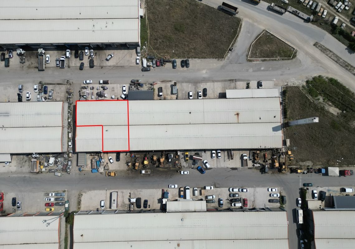 KÜÇÜK SANAYİ SİTESİ'NDE 462 M2 SATILIK DÜKKAN