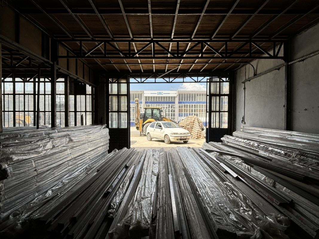 KÜÇÜK SANAYİ SİTESİ'NDE 462 M2 SATILIK DÜKKAN