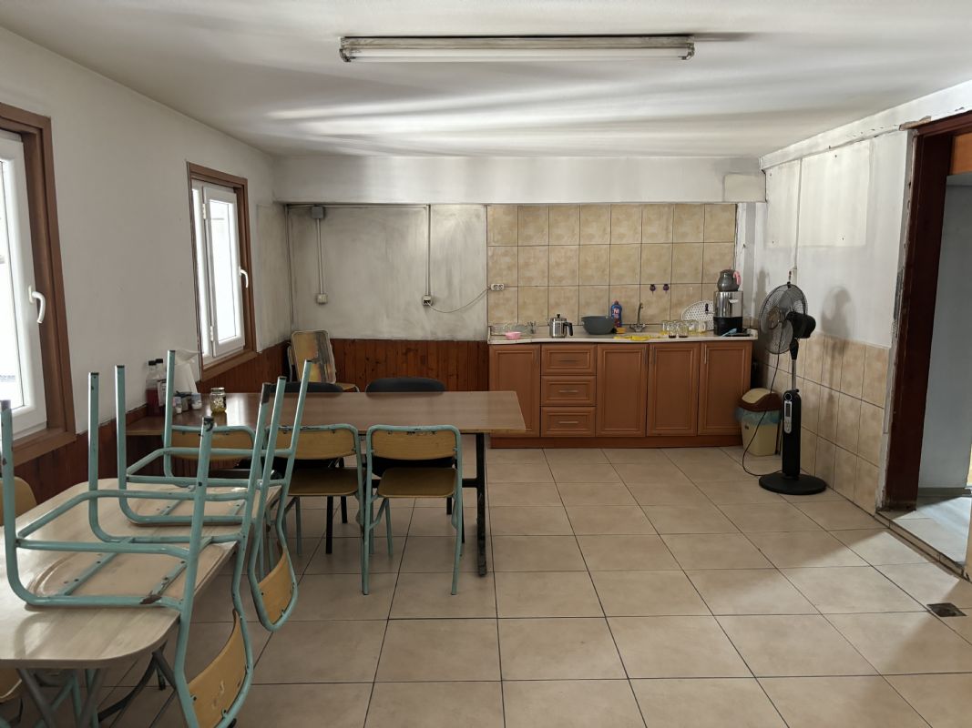 KÜÇÜK SANAYİ SİTESİ'NDE 462 M2 SATILIK DÜKKAN