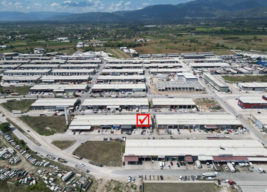 KÜÇÜK SANAYİ SİTESİ'NDE 462 M2 SATILIK DÜKKAN