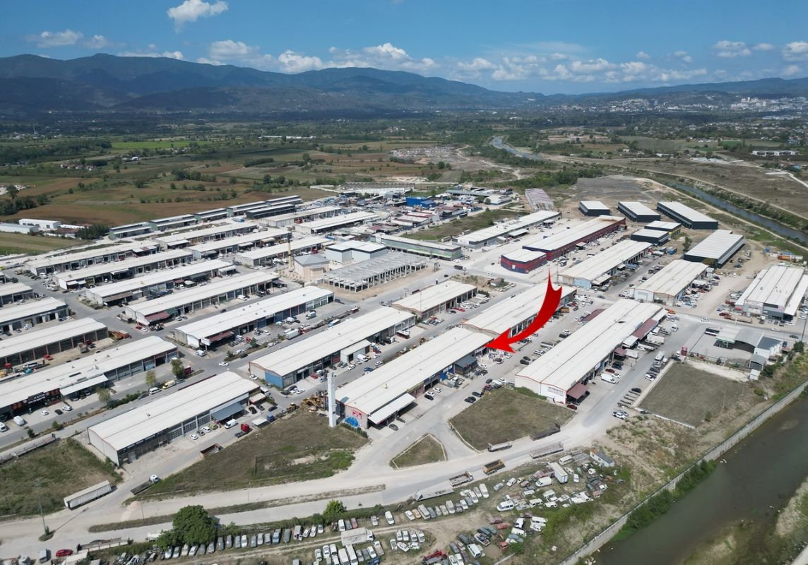 KÜÇÜK SANAYİ SİTESİ'NDE 462 M2 SATILIK DÜKKAN