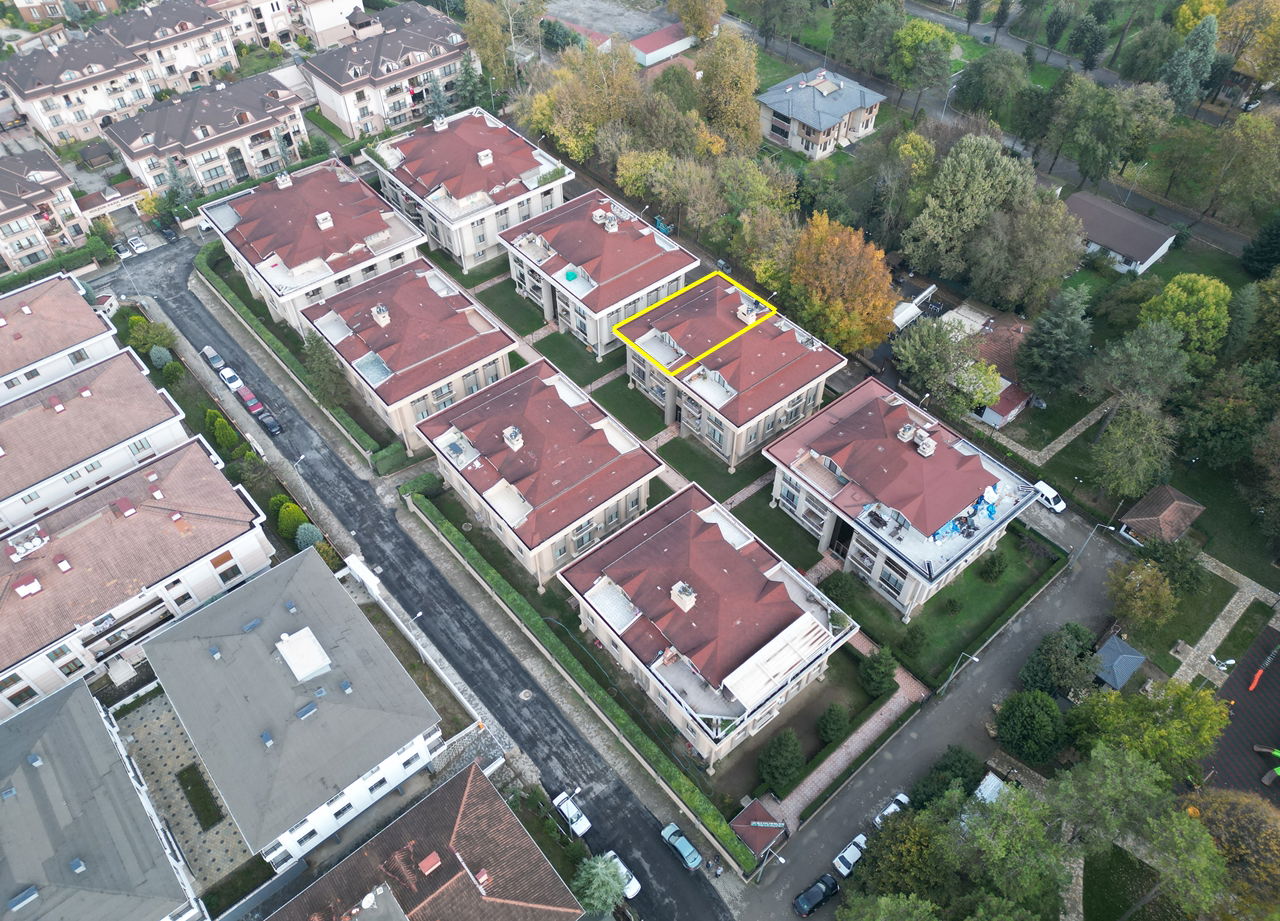 ÇAMLIBELDE KONAKLARI'NDA 4+1 250 M2 SATILIK DUBLEKS DAİRE