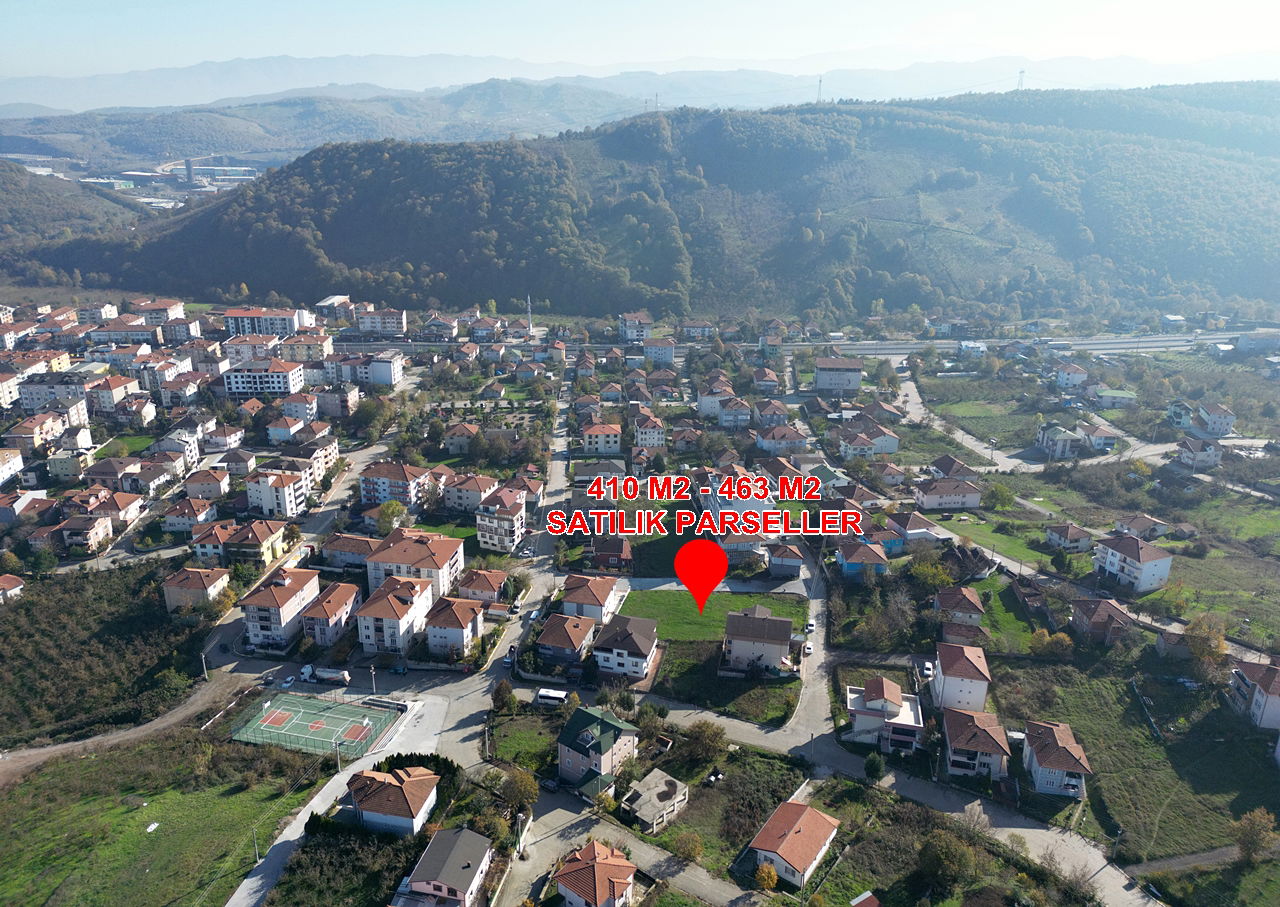 GÜMÜŞOVA YENİ MAHALLE'DE 410 M2 VE 463 M2 SATILIK PARSELLER