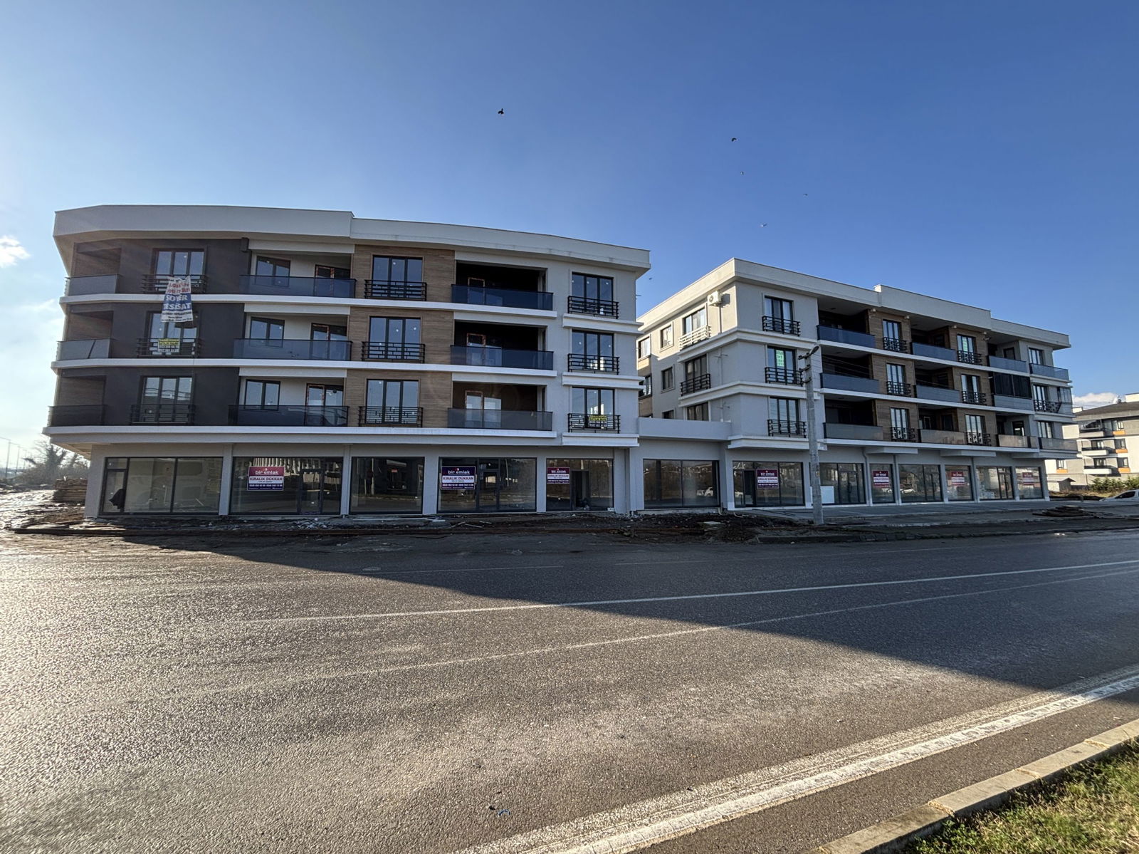 Kiralık Dükkan 35,000 TL