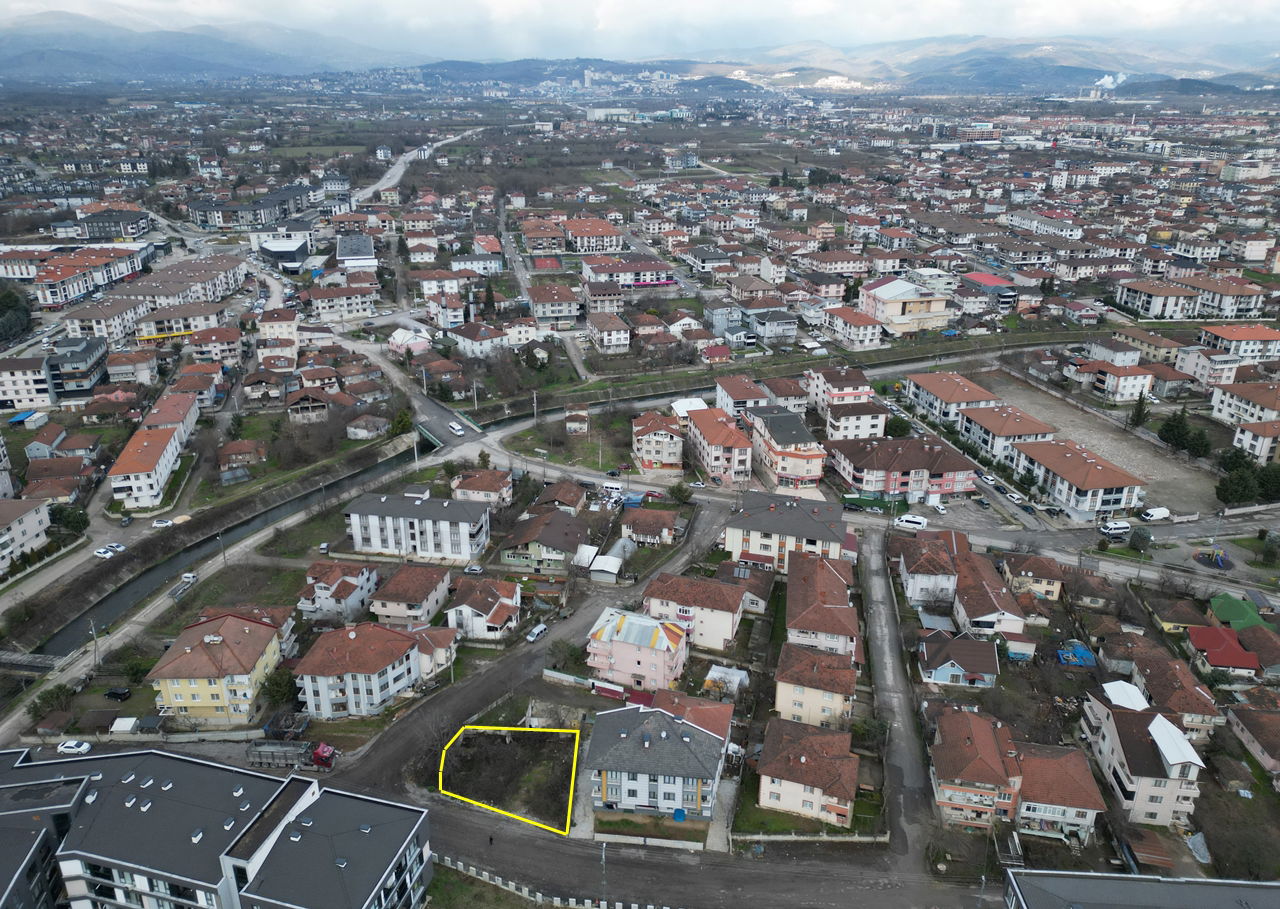 Satılık Arsa 3,050,000 TL