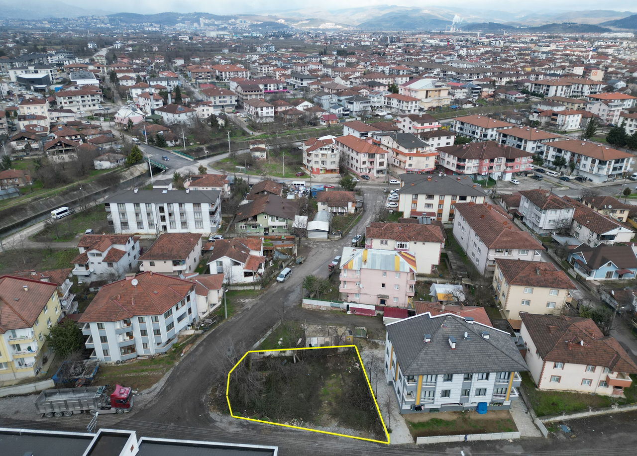 Satılık Arsa 3,050,000 TL