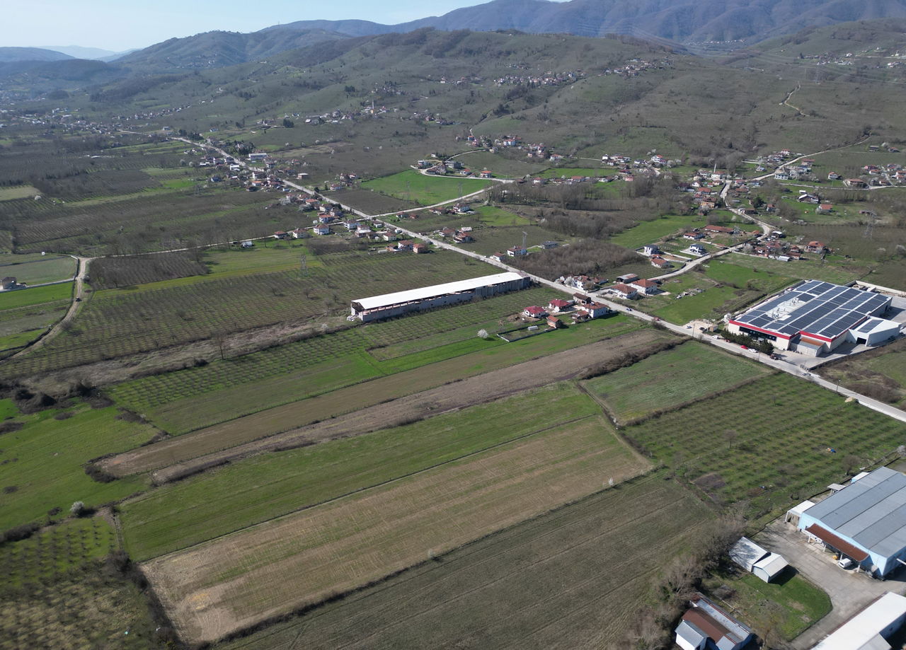 AYNALI KÖYÜ'NDE 8648 M2 SATILIK ARSA 