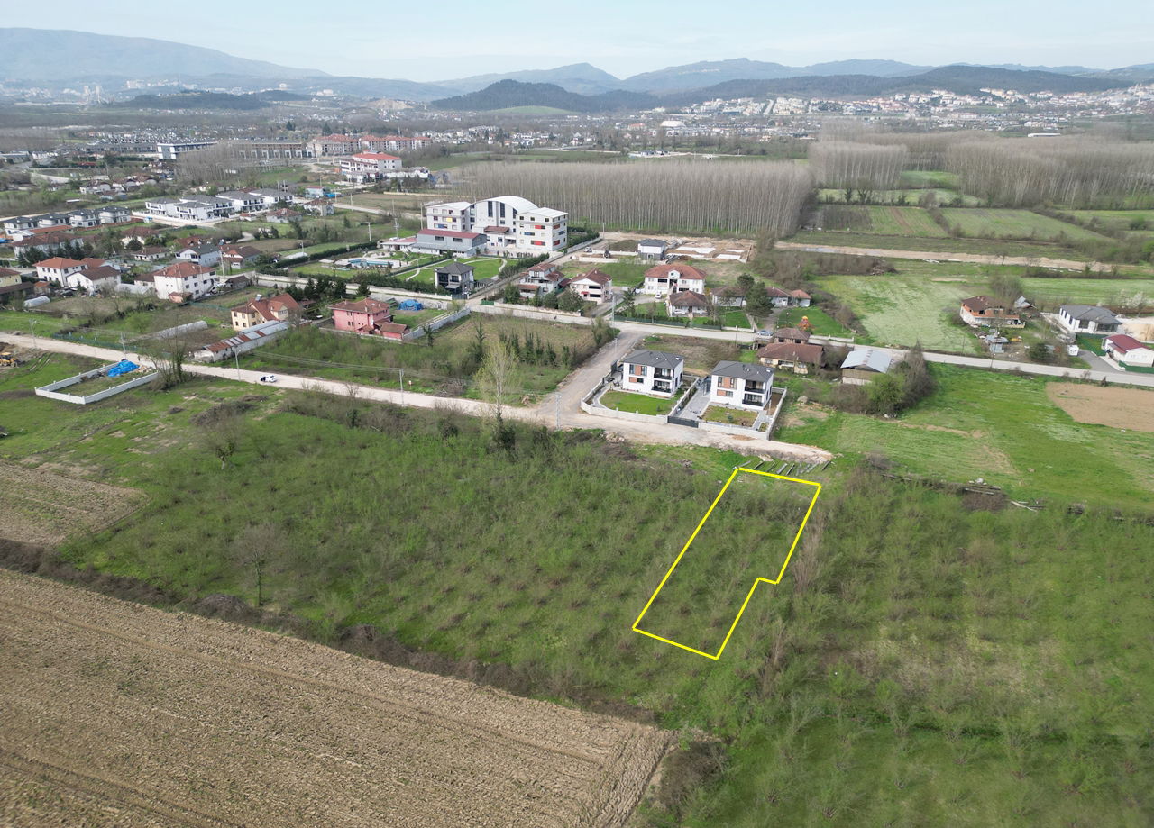 KONURALP'TE 796 M2 SATILIK ARSA 