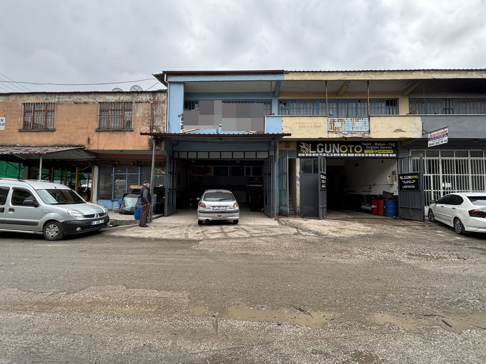 AZİZİYE MAHALLESİ YENİ SANAYİ'DE 140 M2 SATILIK DÜKKAN