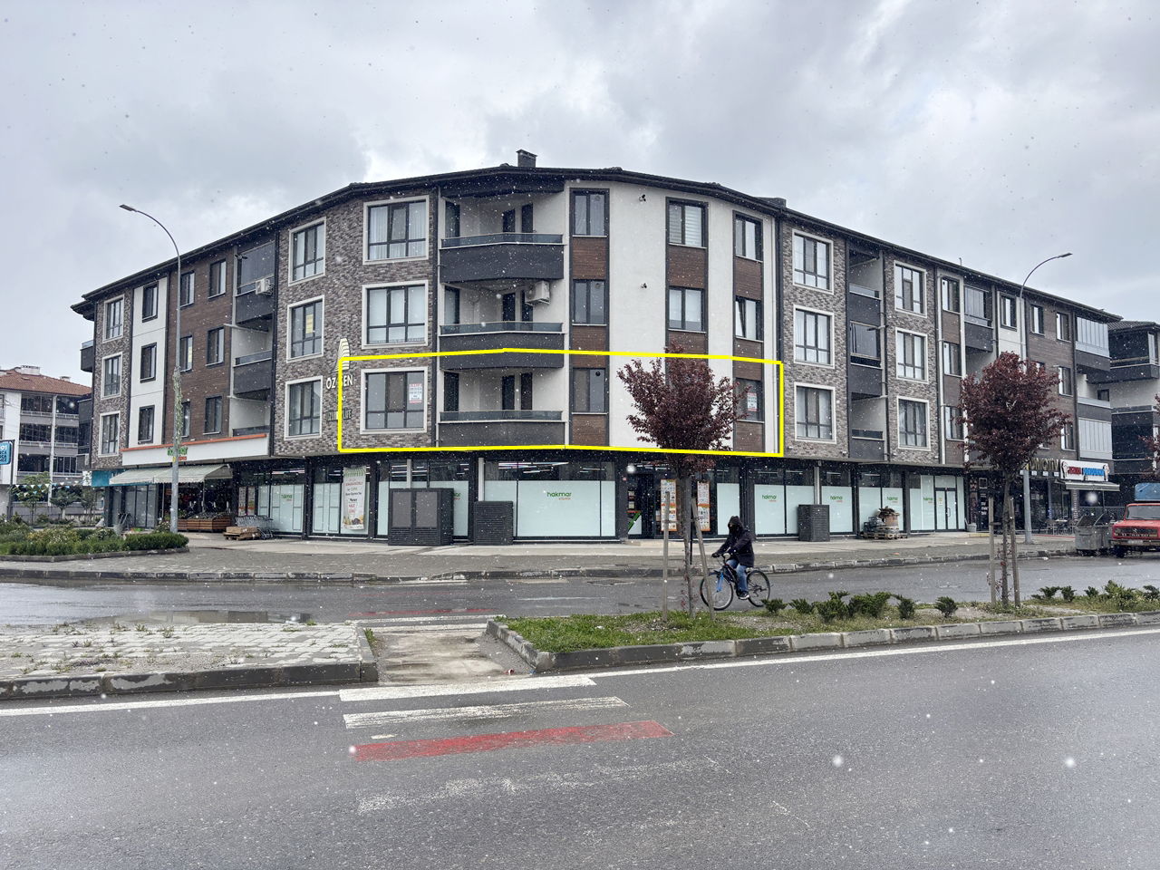 BEYCİLER BAHÇEKENT SİTESİN'DE 3+1 110 M2 SATILIK DAİRE