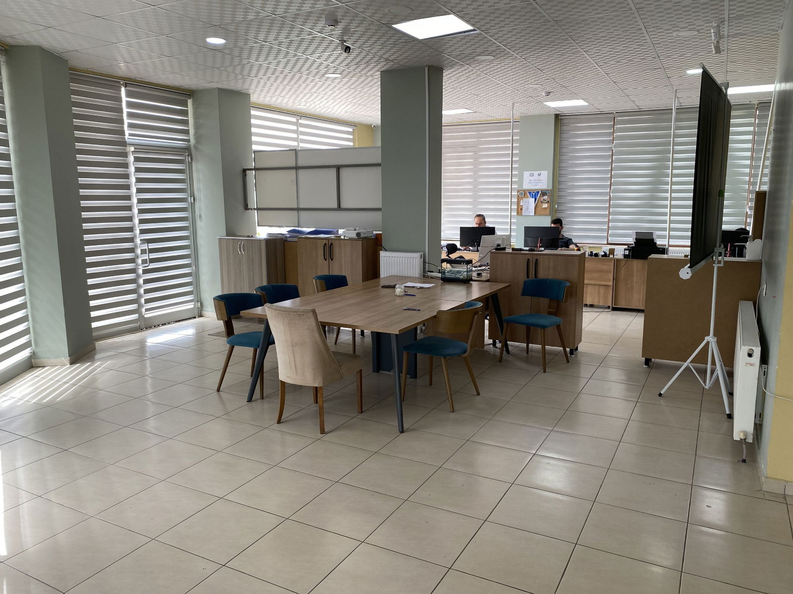 KONURALP ÜNİVERSİTE YERLEŞKESİNDE 194 M2 SATILIK DÜKKAN