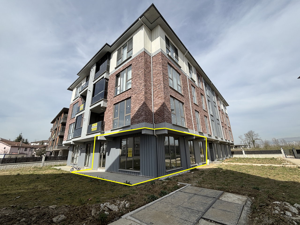 OSMANLI KONAKLARI'NDA 3+1 130 M2 SATILIK DAİRE