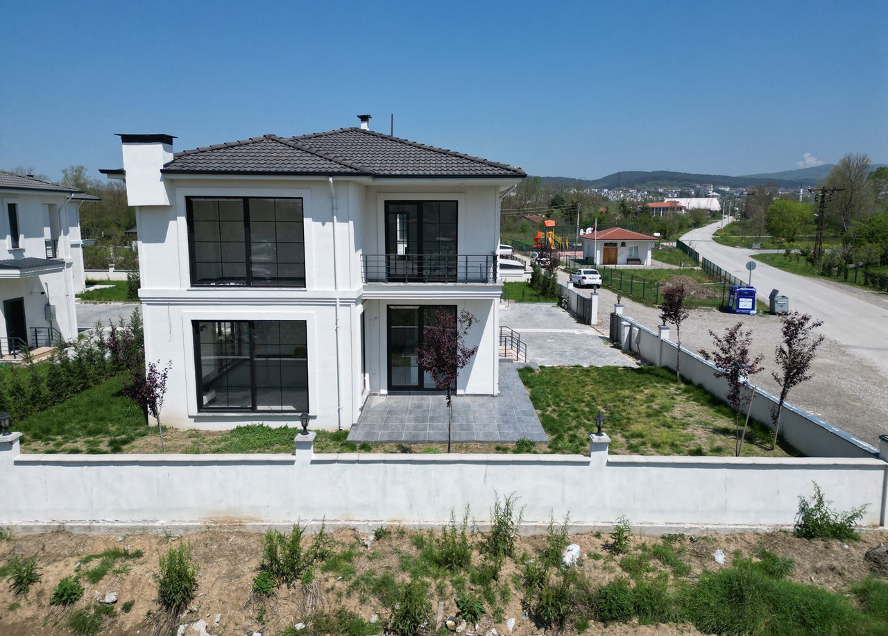 Satılık Villa 12,750,000 TL