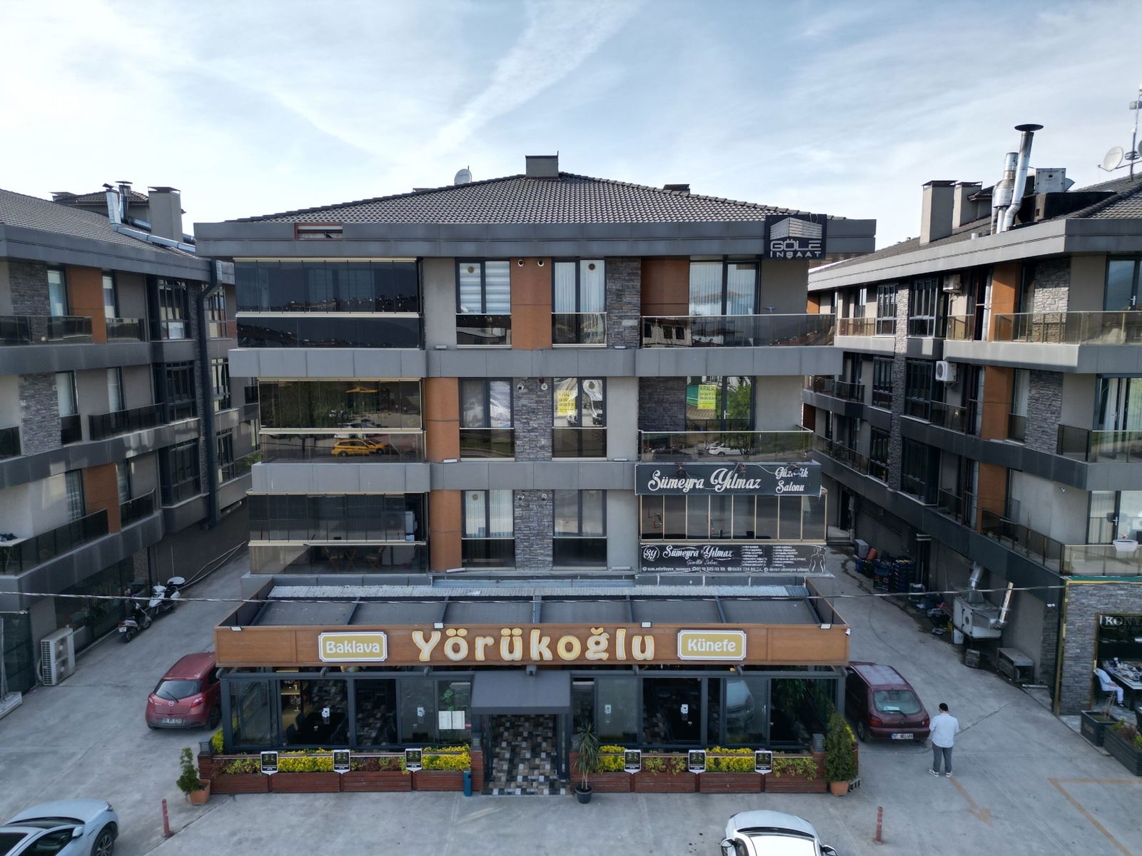 KONURALP SİTESİ'NDE 3+1 142 M2 SATILIK DAİRE