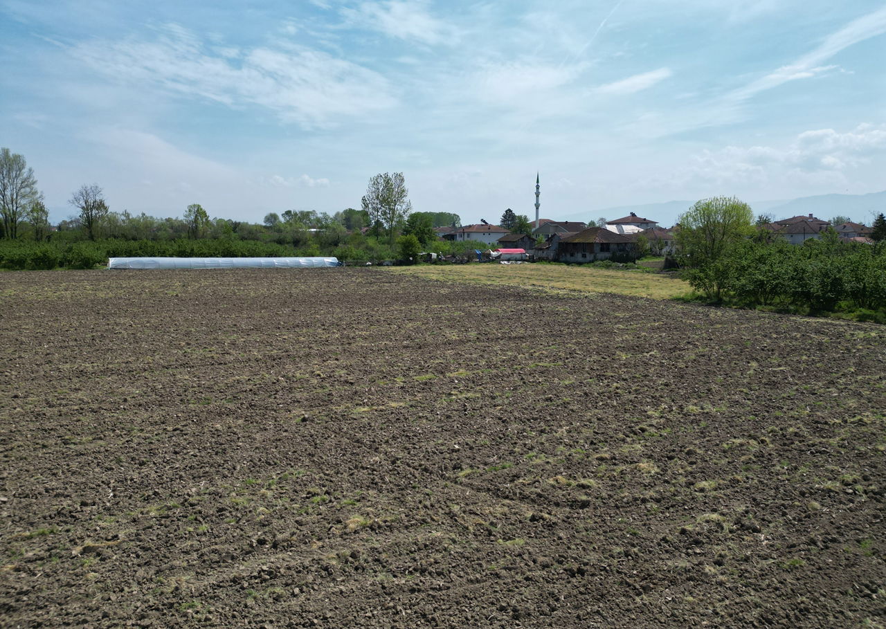 KARADERE HASANAĞA KÖYÜ'NDE 15816 M2 SATILIK ARSA