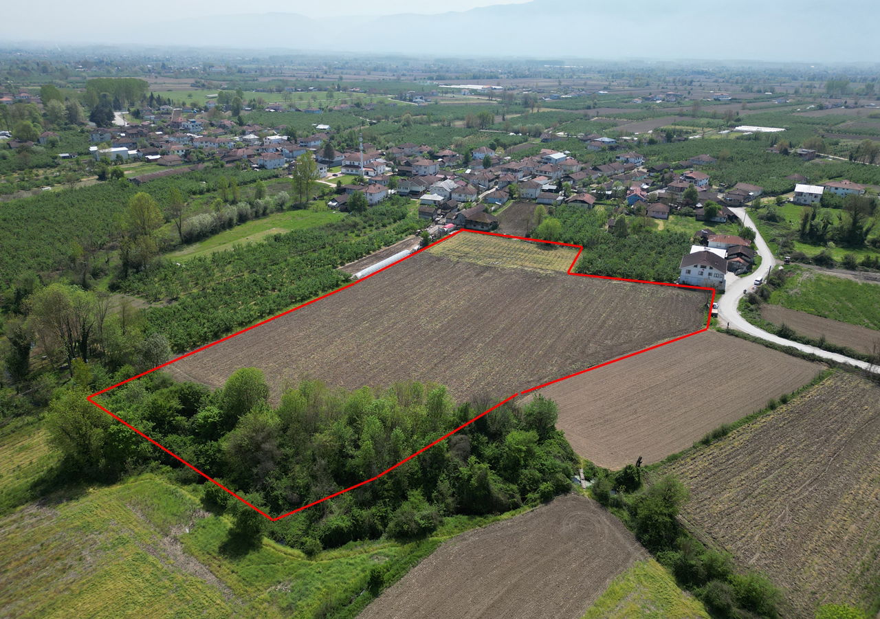 KARADERE HASANAĞA KÖYÜ'NDE 15816 M2 SATILIK ARSA