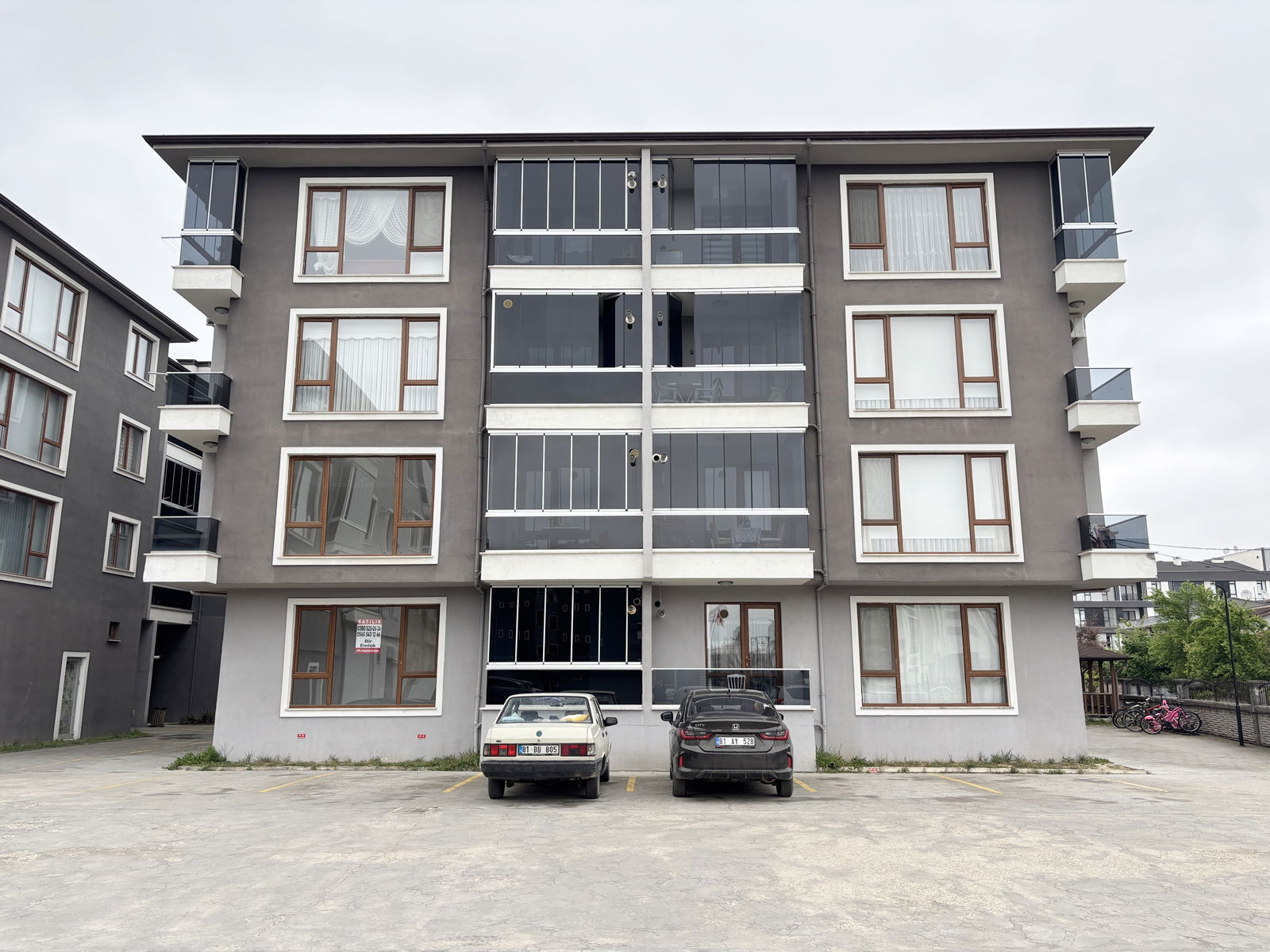 KARA HACIMUSA FURUNCU KONAKLARI'NDA 3+1 118 M2 SATILIK DAİRE