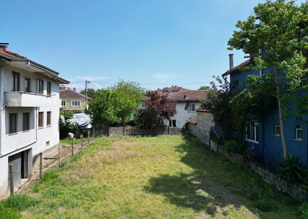 UZUN MUSTAFA MAHALLESİ'NDE 332 M2 SATILIK ARSA