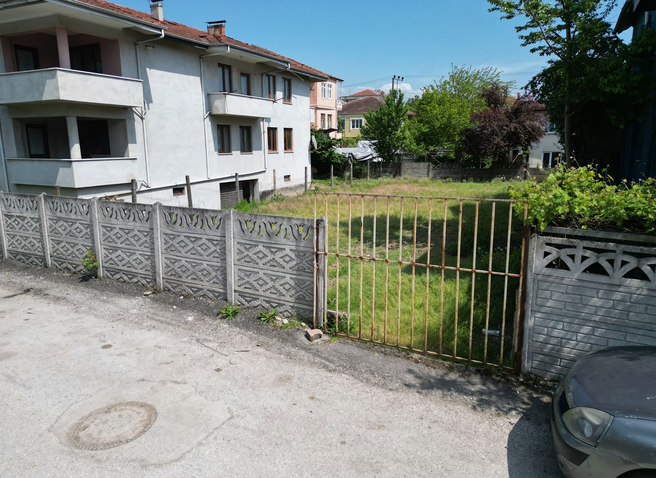 UZUN MUSTAFA MAHALLESİ'NDE 332 M2 SATILIK ARSA