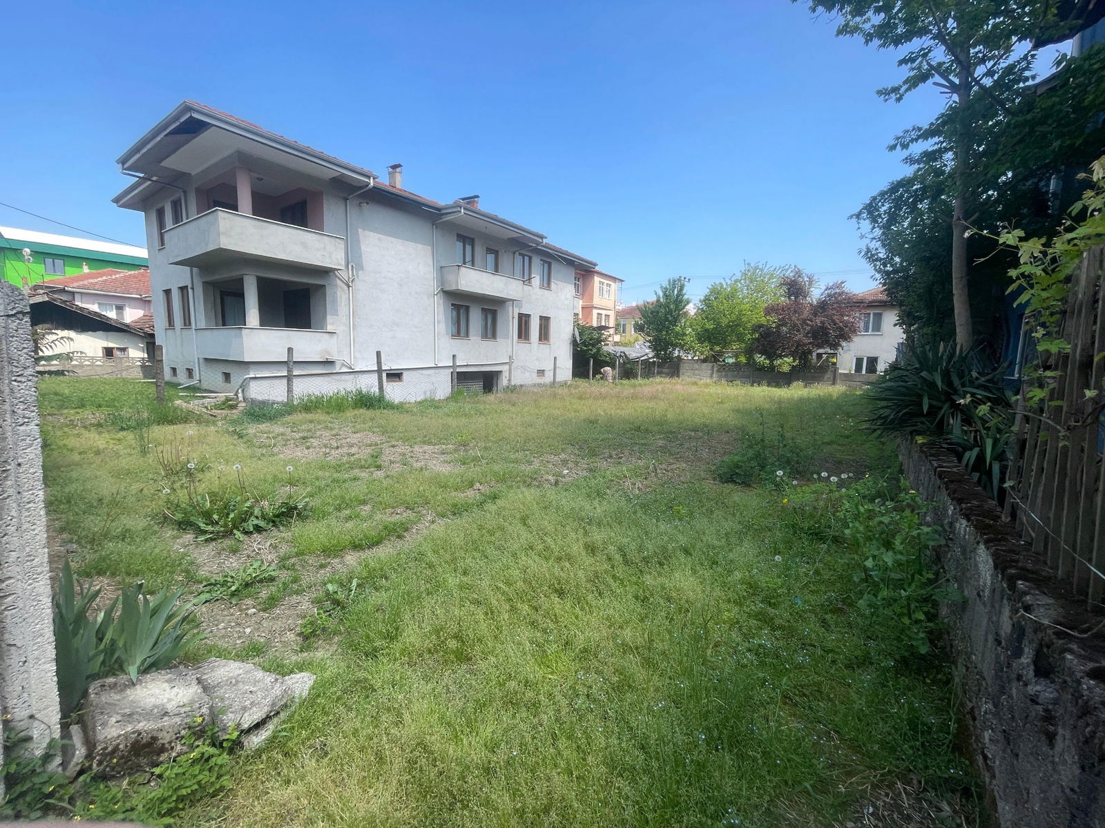 UZUN MUSTAFA MAHALLESİ'NDE 332 M2 SATILIK ARSA