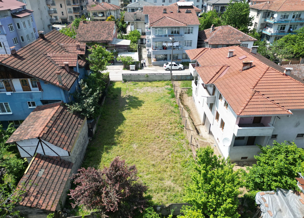 UZUN MUSTAFA MAHALLESİ'NDE 332 M2 SATILIK ARSA