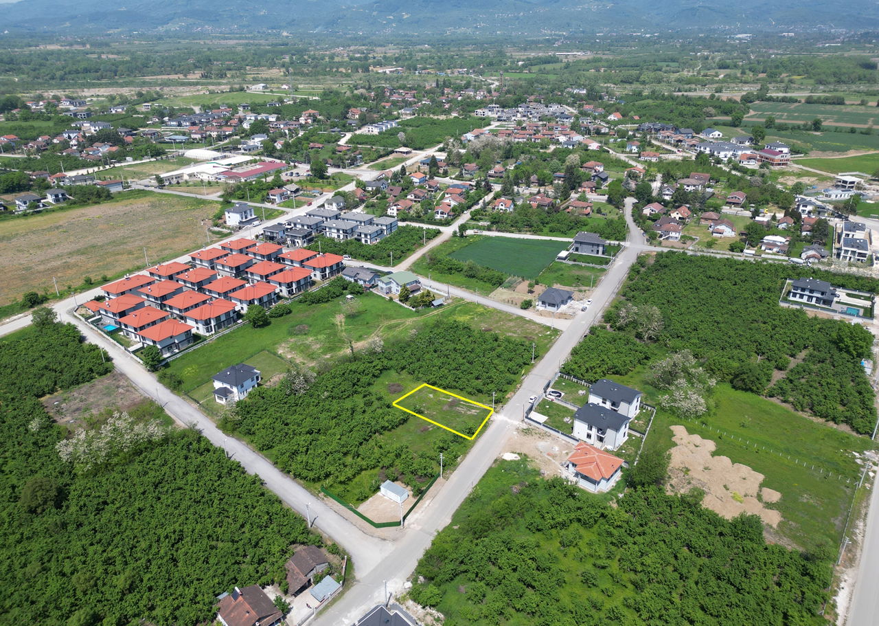 KAYNAŞLI ŞİMŞİR MAHALLESİ'NDE 1143 M2 SATILIK ARSA