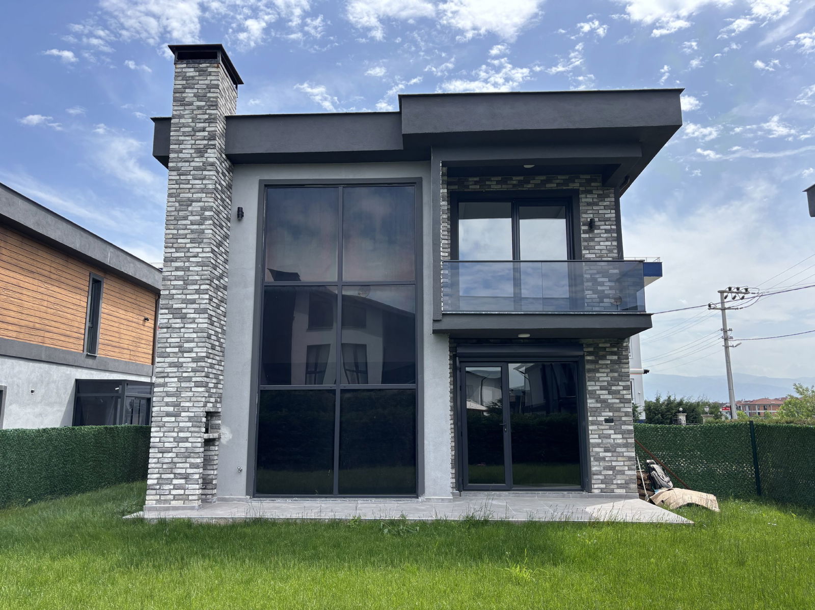 KÖRPEŞLER MAH. YEŞİLKENT 2'DE 4+1 210 M2 KİRALIK TEKİL VLLA