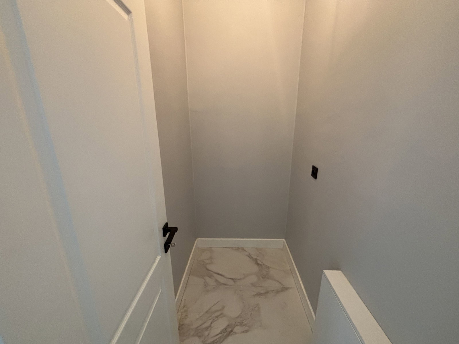 KÖRPEŞLER MAH. YEŞİLKENT 2'DE 4+1 210 M2 KİRALIK TEKİL VLLA