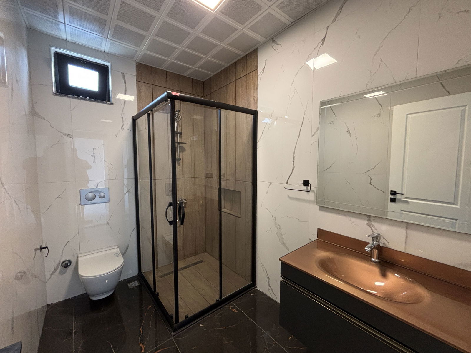 KÖRPEŞLER MAH. YEŞİLKENT 2'DE 4+1 210 M2 KİRALIK TEKİL VLLA