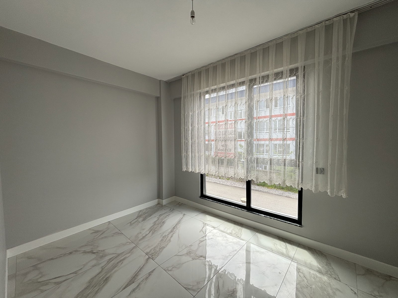 KÖRPEŞLER MAH. YEŞİLKENT 2'DE 4+1 210 M2 KİRALIK TEKİL VLLA