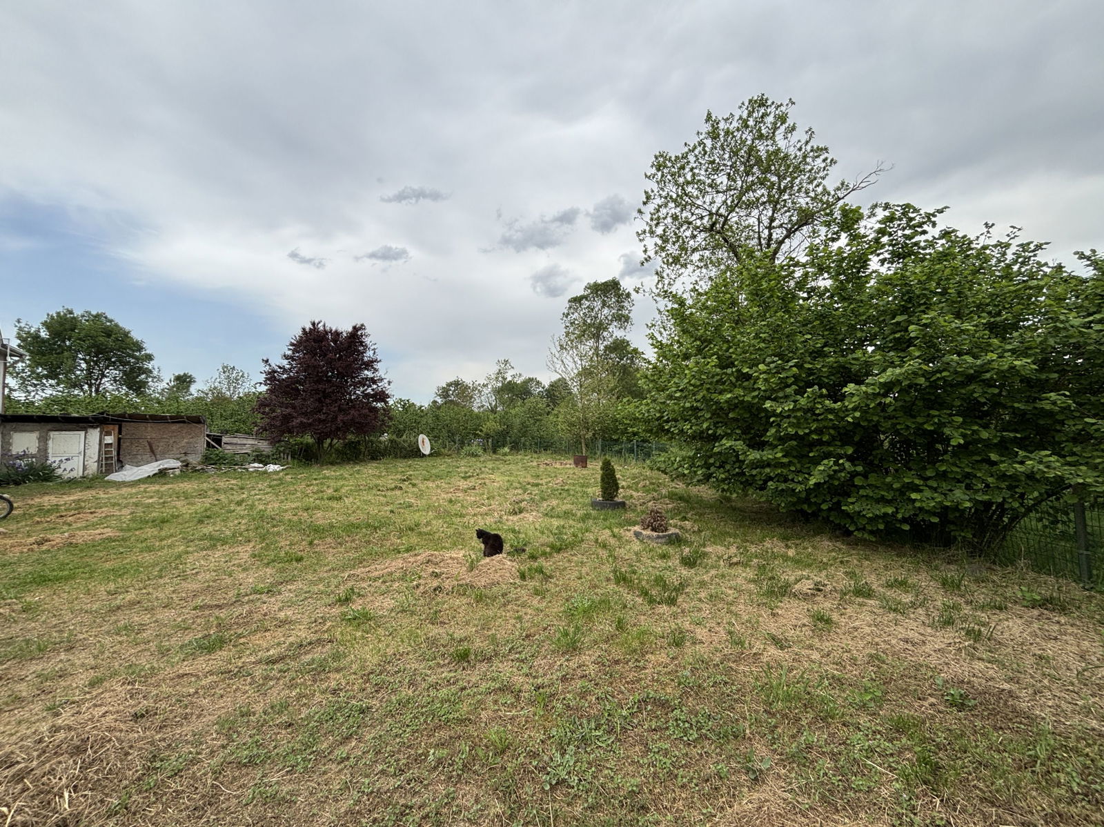 PINARLAR KÖYÜ'NDE 862 M2 ARSA ÜZERİNDE 4+1 SATILIK MÜSTAKİL EV